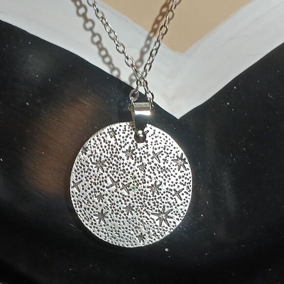 Whimsical Triple Mushroom Silvertone Jewelry Pendant Nature-Inspired Fantasy - Picture 6 of 6